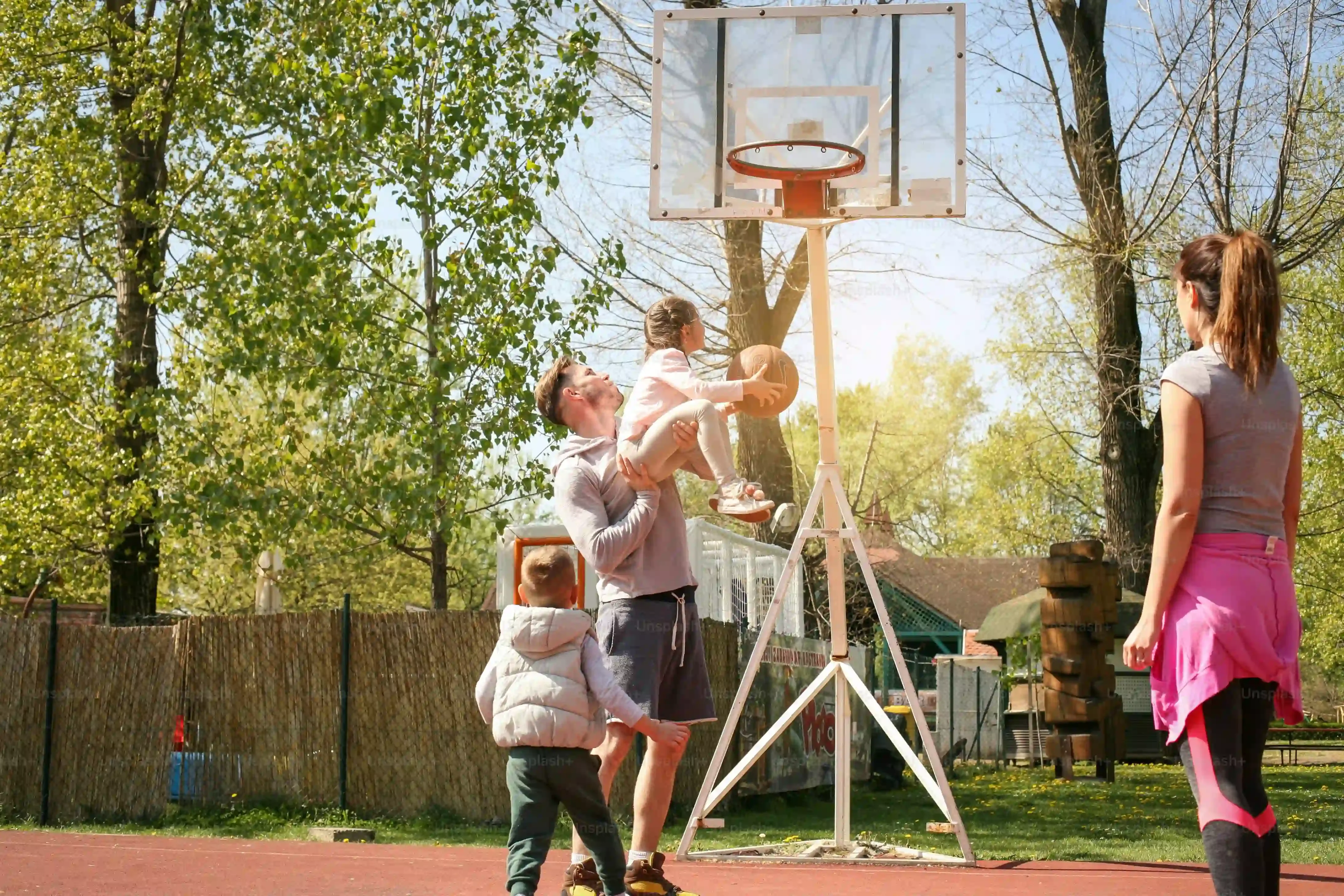 Assembling Your Perfect DIY Dad Gift Basket