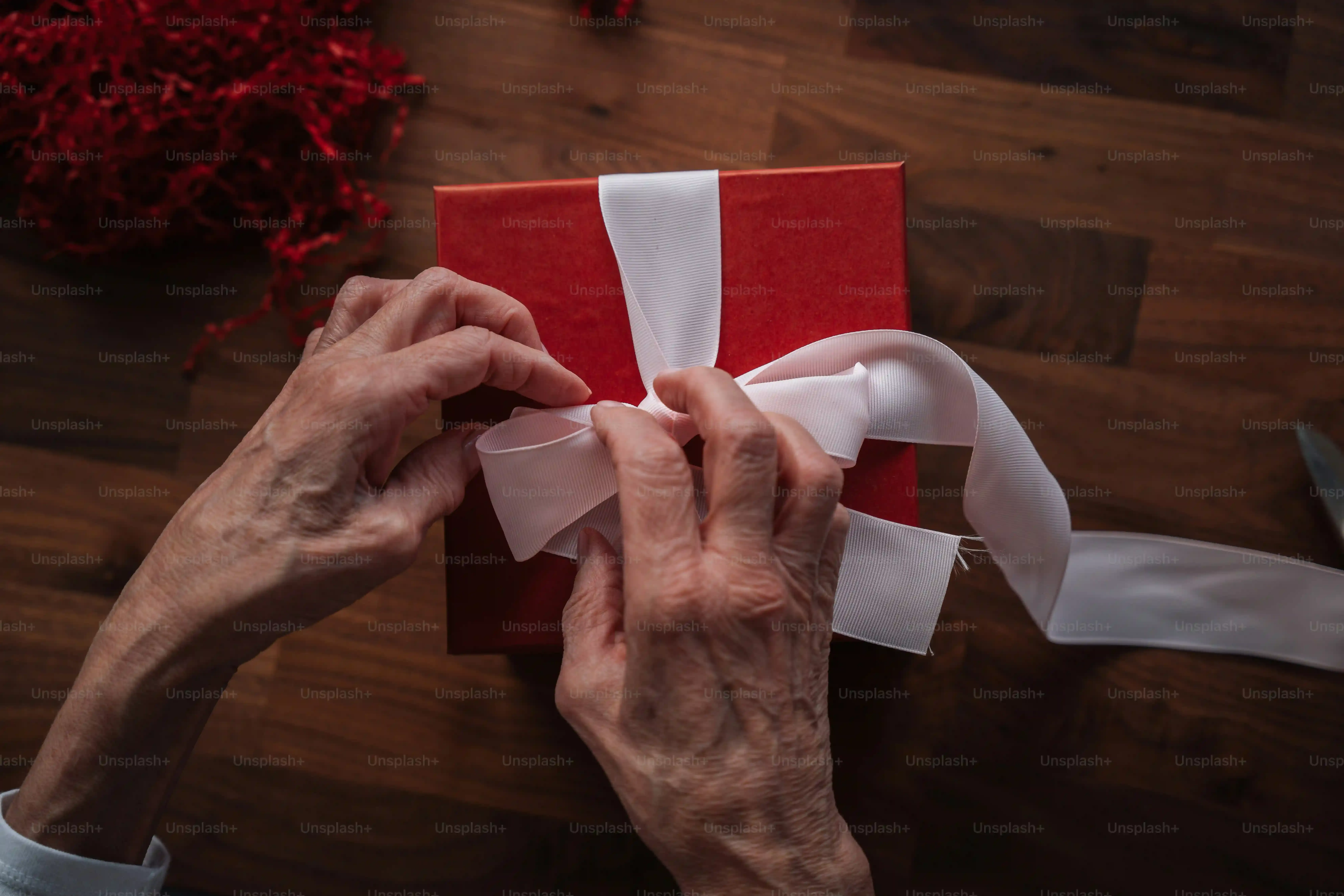 Best diy gift grandpa ideas: simple projects, big impact