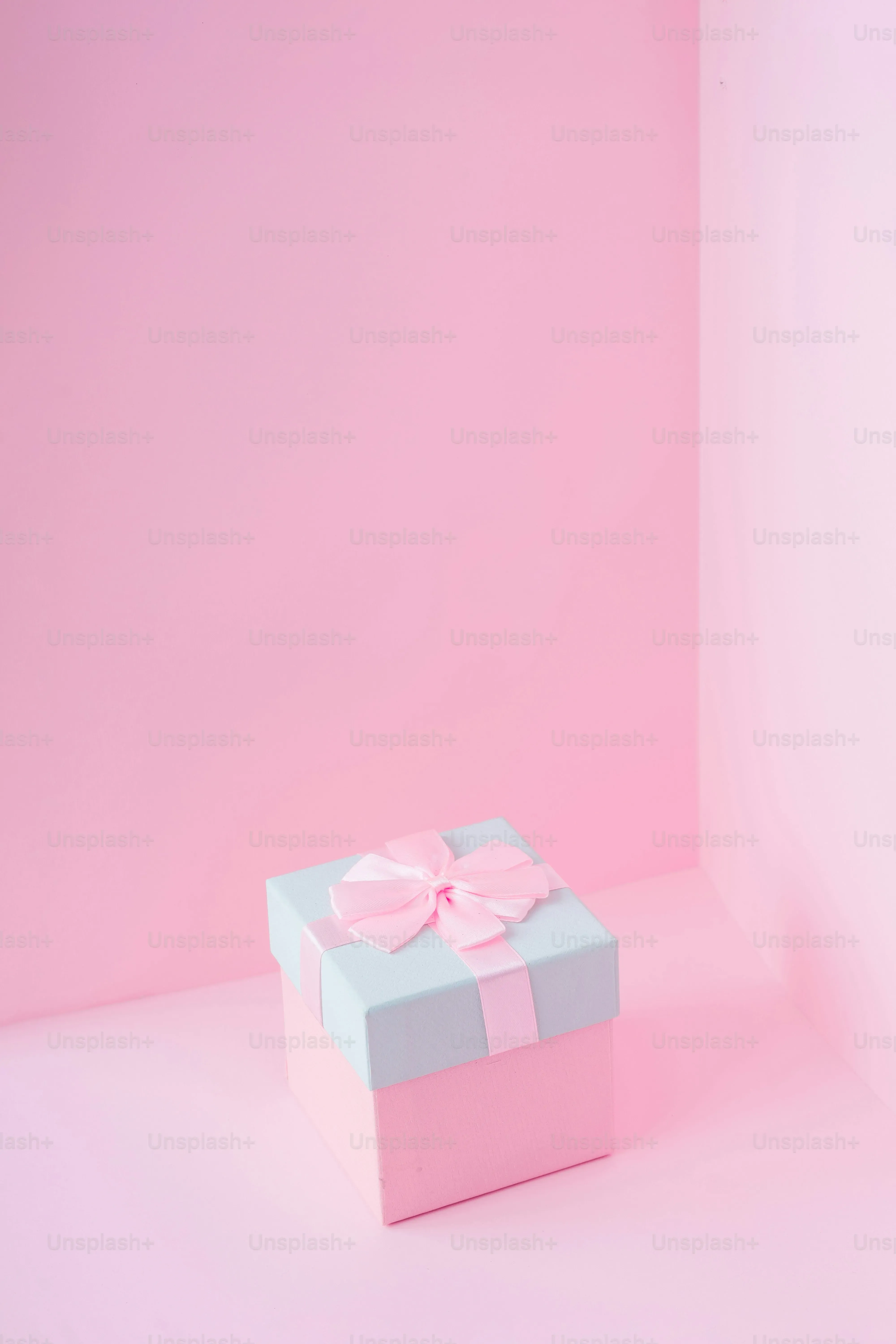 Simple & Sweet DIY Gift Ideas for Your Girlfriend